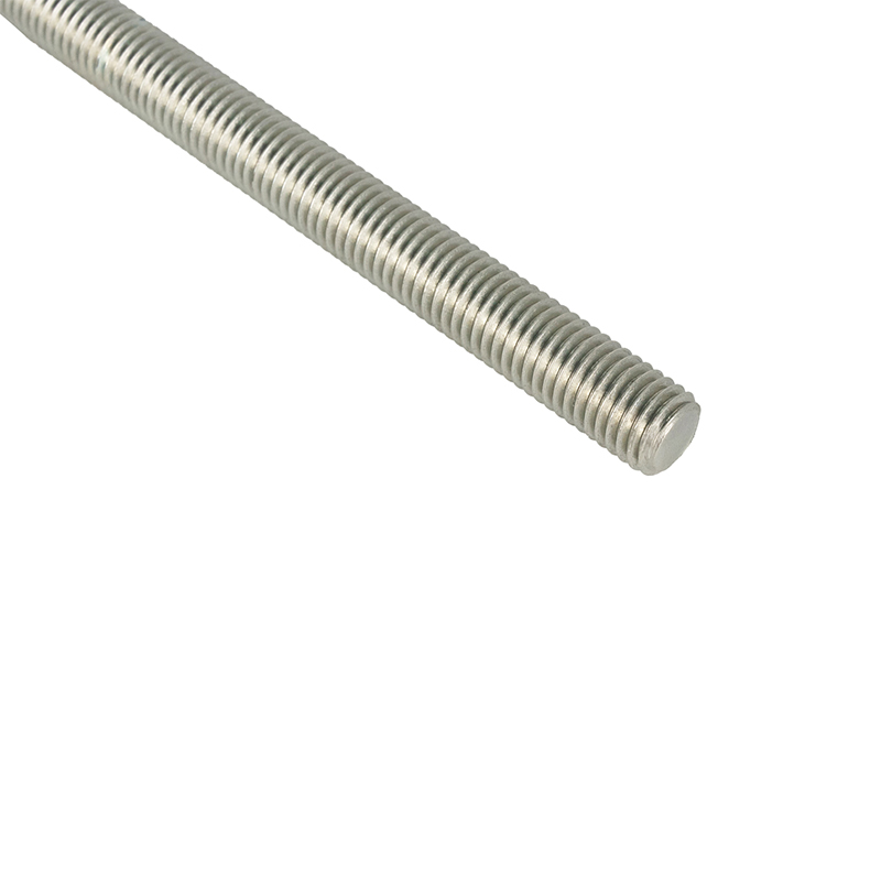 1-8 UNC *5 インチ合金鋼 ASTM A193 B7 ネジ付きロッド グレード L7 ネジ付きスタッド
